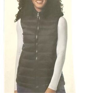 WOMEN'S LIGHTWEIGHT POLY-FILL PACKABLE VEST IN BLACK XL